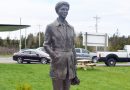 Harbour Grace celebrates return of Earhart statue