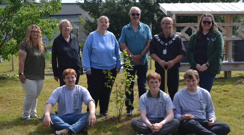 Presentation Sisters donate trees to CBN